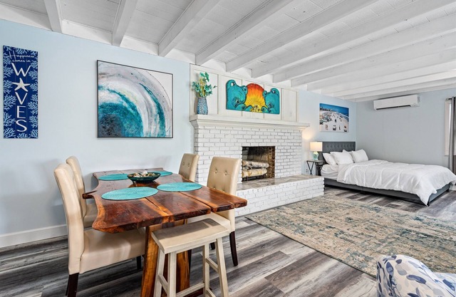 Pool Oasis w/ Guest Cottage 2 Blocks from Beach