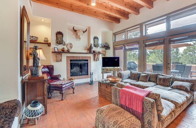 Pool & Trail Access: Mtn-View Home in Santa Fe