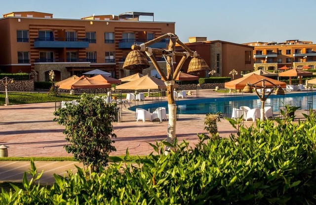 Pool View Chalet 2 Bedroom, Blumar Wadi Degla