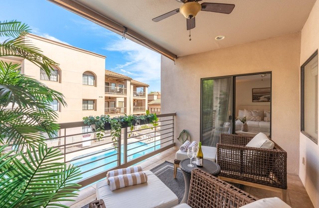 Pool View Condo: Golf & Trails