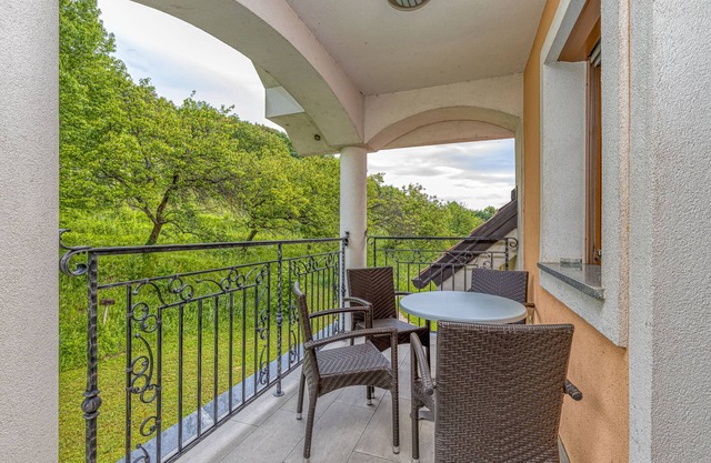 Pool Villa Silva Marija - App 206, Pišece, Slovenia