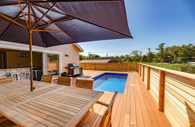 Poolside Chic by the Sea