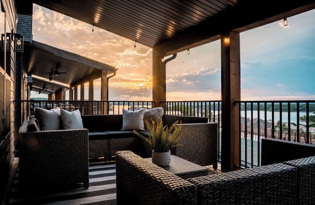 Poolside Lake Retreat