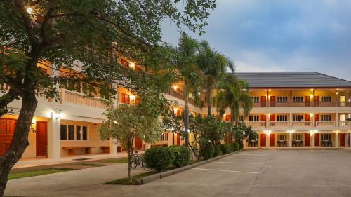 Poonnagunn hotel
