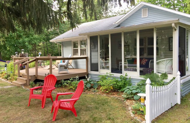 Port Huron - Codewort für GLÜCK! Sandy Feet Cottage, Schritte zum Lake Huron