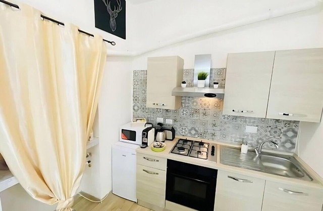 (Porta Palazzo 15 Min) - Suite with Netfix & wi-F