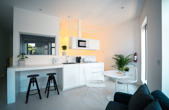 Portaria Housing 102