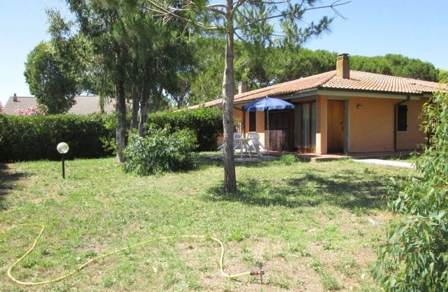 Teil der Villa 5 150 m vom Strand von Giannella entfernt