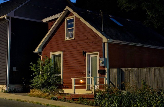 Portsmouth Harbour Home