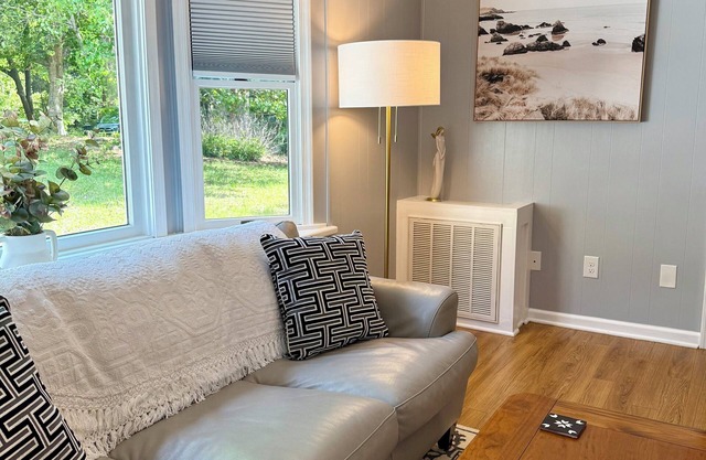 Poseidon’s Mini Getaway: Serene Outer Banks Retreat Near the Beach