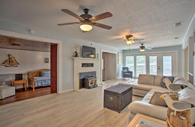 Possum Kingdom Lakefront Home with Patio and Dock!