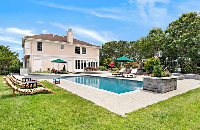 Post-Modern Residence on 1.6 Acres, Spacious Living Areas Including a...