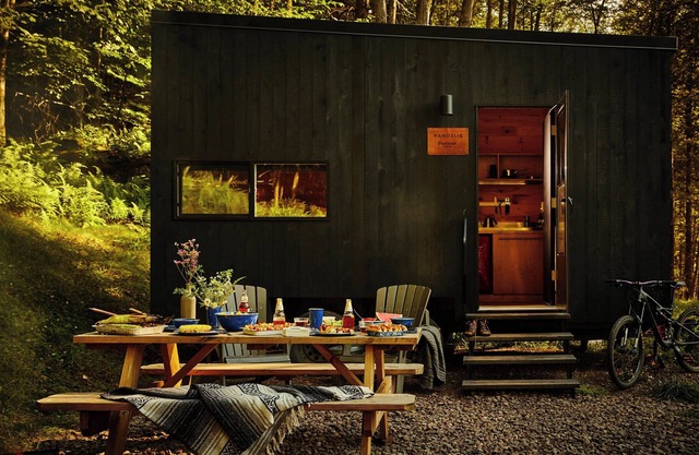 Postcard Cabins Big Bear