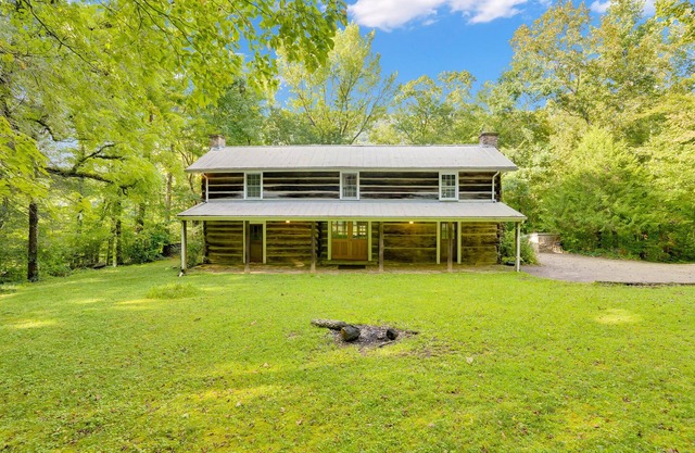 Pot Point Cabin-a PMI Scenic City Vacation Rental
