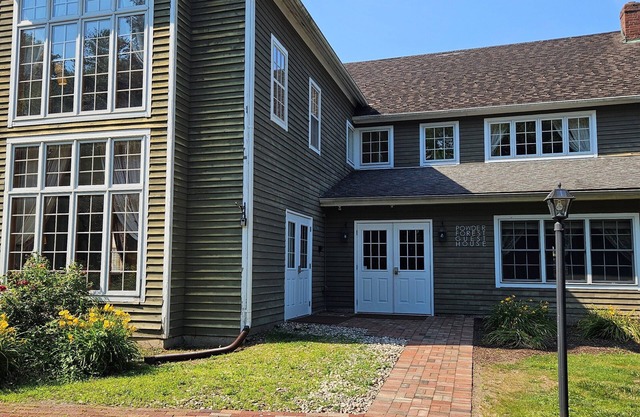 Powder Forest Guest House features 6 individual hotel rooms.