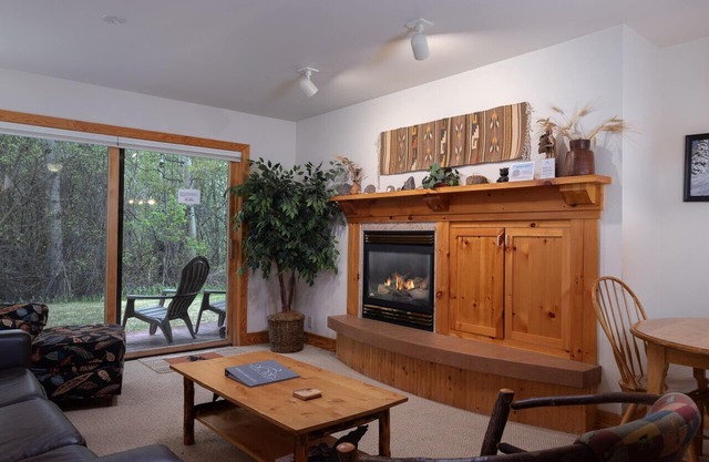 Powder Paradise: Hot tub, Fireplace, Close to Grand Targhe