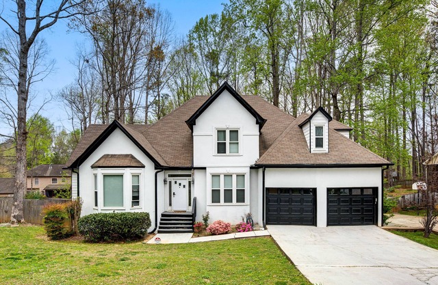 Powder Springs Home w/ Game Room & Community Pool!