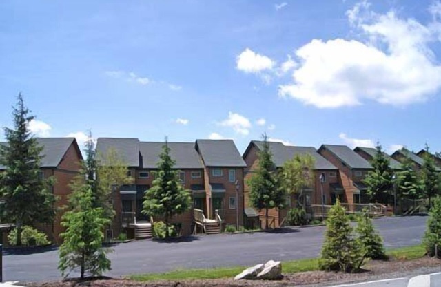 Powderidge-34: Slope Side, 2 Br Townhome