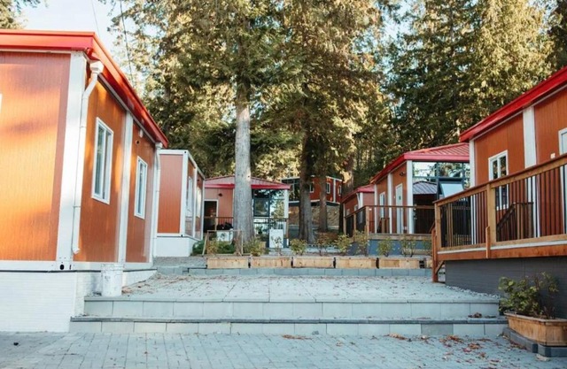 Powell River Pines Cottage