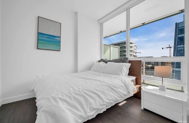 PPRM Rose Richmond Centre Brand New 1BR & 1BA Condo