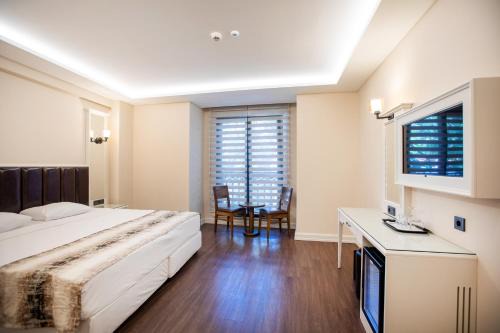 PRAG HOTEL