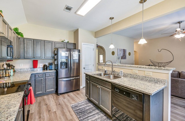 Prattville Home w/Fire Pit - 2 Mi to Downtown!