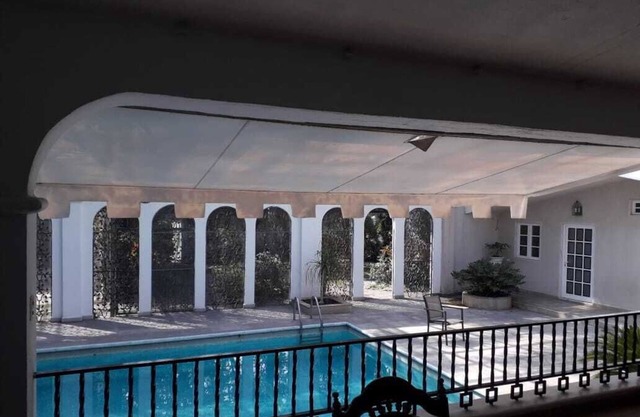 Preciosa Casa Elegante y Acogedora