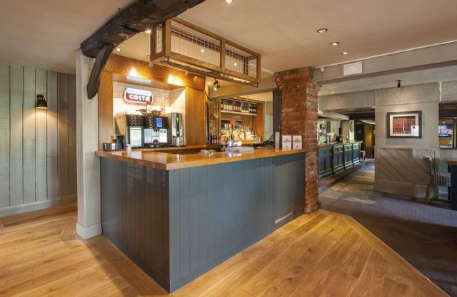 Premier Inn Gloucester Little