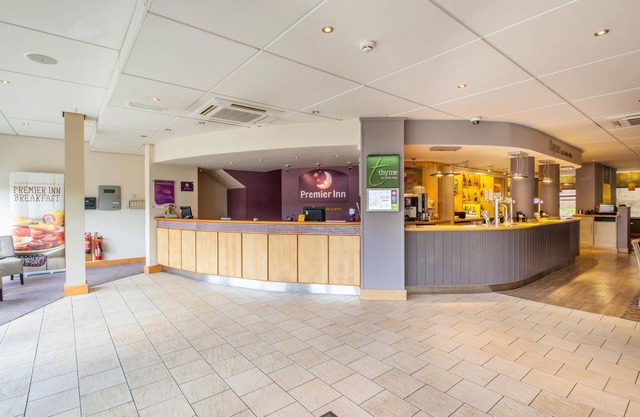 Premier Inn Stoke Trentham