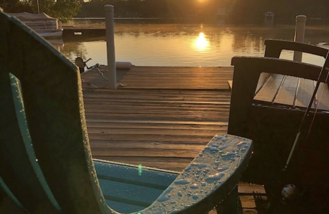 Prime and Peaceful Waterfront Location! Big, clear water views! Fire table!