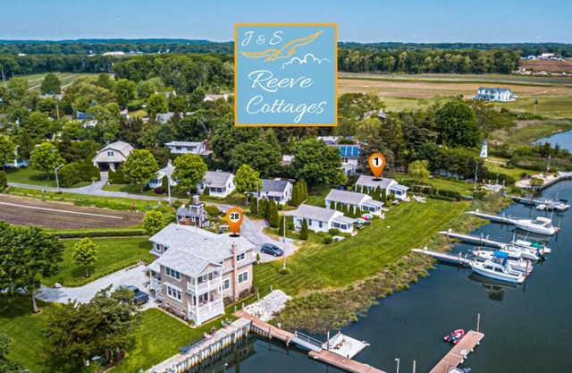 Premier Waterfront Cottage 1