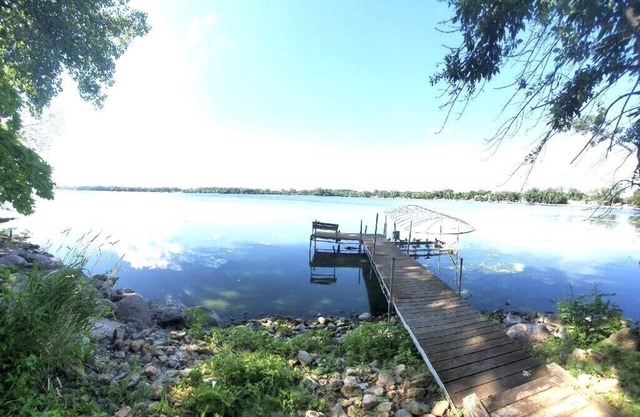 Premiere Host Adds Guest House Lk. Tetonka! It's Beautiful! 20 min from 35W.