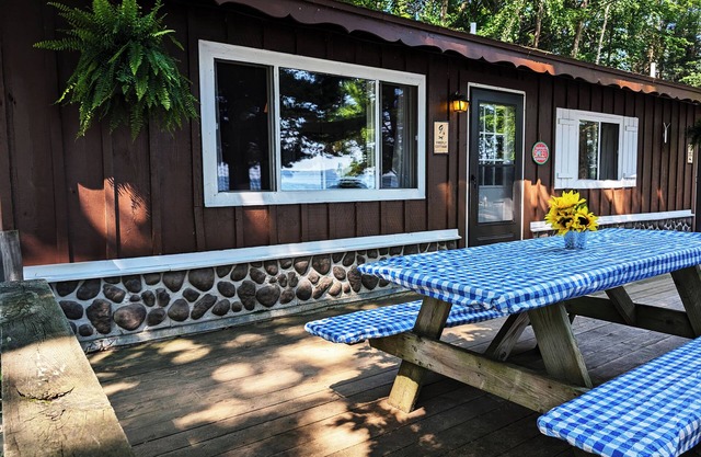 Premium Amenities Included! Cabin 9 - POV Resort