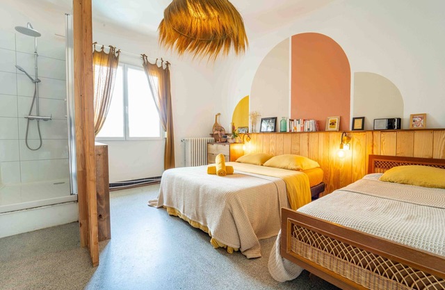 Doppelzimmer-Premium-Ensuite Dusche-No view-Mama