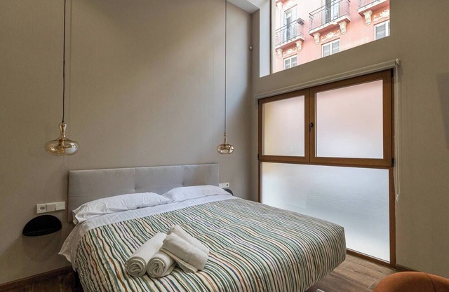 Premium Suite by the Turia River 3