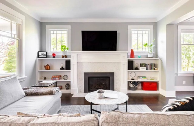 Prestine QA Craftsman w/Fireplace, Garden, Parking