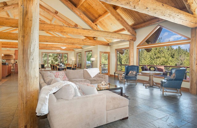 Preston Estate | Mountain-view house in Preston with heated pool & fireplaces
