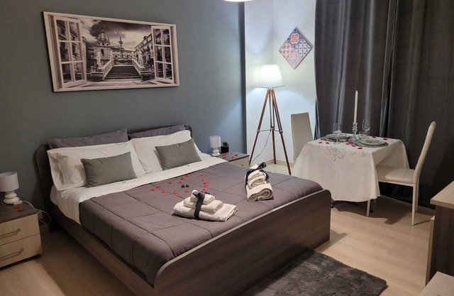 PRETORIA DOUBLE room at DANTE091