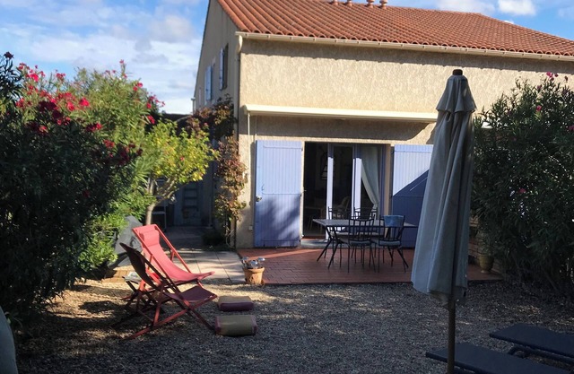 Hübsches Bauernhaus in privater Residenz im Herzen der Alpilles