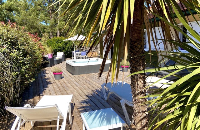 Hübsche Villa JACUZZI HEATED, WIFI, renoviert 2018 mit Blick auf den Golf LACANAU-OCEAN 6 p