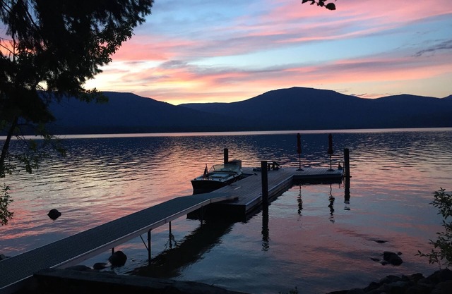 Priest Lake Cabin, Prvt Dock & Beach Slps 8, Haustiere OK