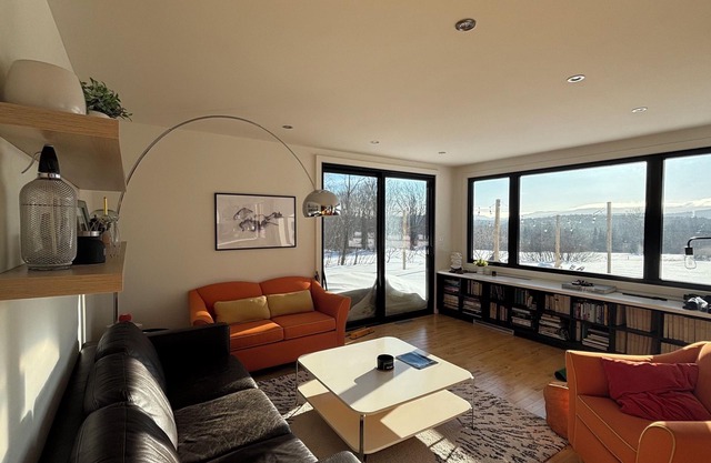 Primavesi Estate · Alpine Oasis: Scenic Trails & Unrivaled Views