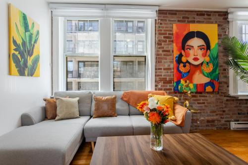 Prime location Lovely 3BR downtown MTL
