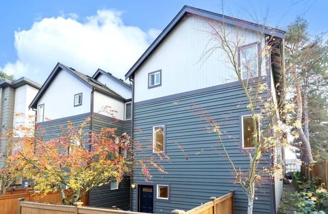 Prime Northgate Retreat near mall, I-5, Light Rail!