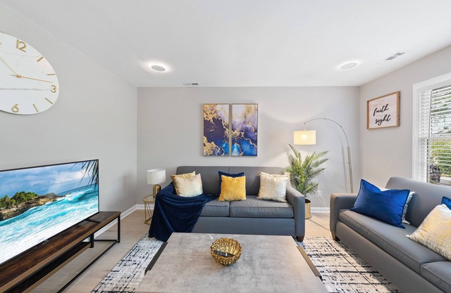 Prime Raleigh Duplex Stay B