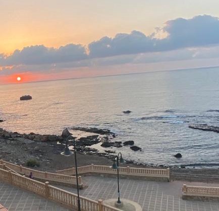 Primera línea de playa en Villaricos