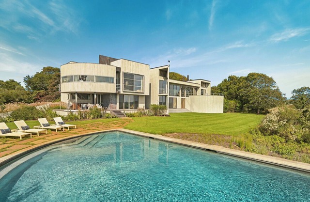 Pristine waterfront eco-estate with panoramic views, surrounded by 22...