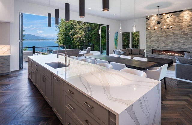 Privacy, Luxury, Waterfront | Titan`s Landing