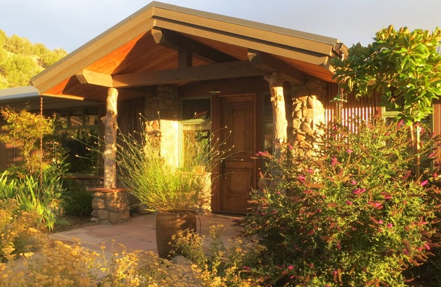 Privacy, views, vineyard and creek.