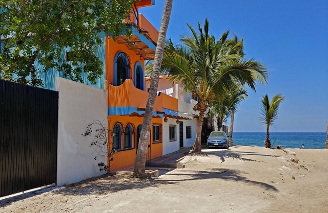 Langzeitaufenthalt im Leuchtturm (Faro Suite) am Strand